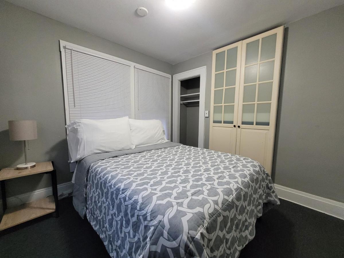 Two Bedroom Home In Beautiful Downtown Lakeland Exterior photo
